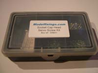 Boxed servo screws